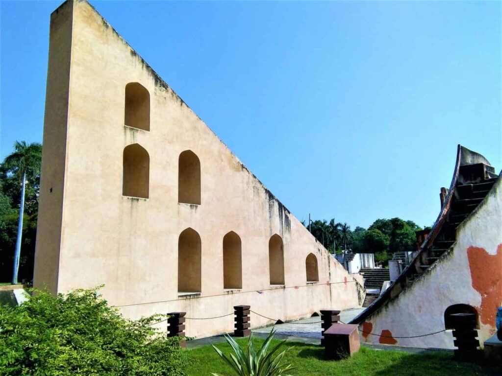 Jantar Mantar Jaipur: Explore the World's Largest Sundial